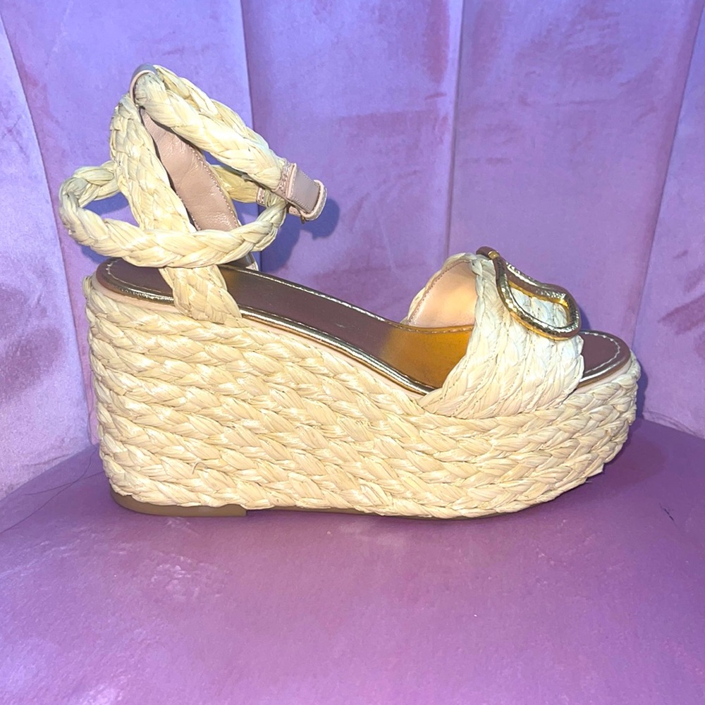 Size 6 Valentino